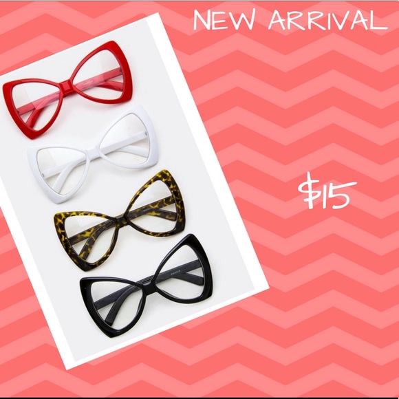 Oversized Butterfly Glasses - Picture 1 of 2